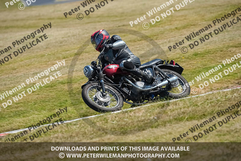 cadwell park;cadwell park photographs;cadwell trackday photographs;enduro digital images;event digital images;eventdigitalimages;peter wileman photography;racing digital images;trackday digital images;trackday photos